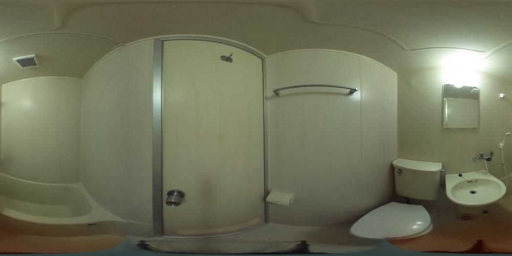 �o�X���[��