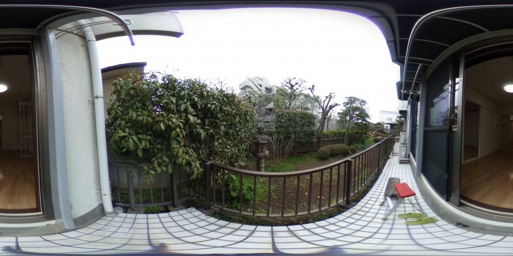 �o���R�j�[