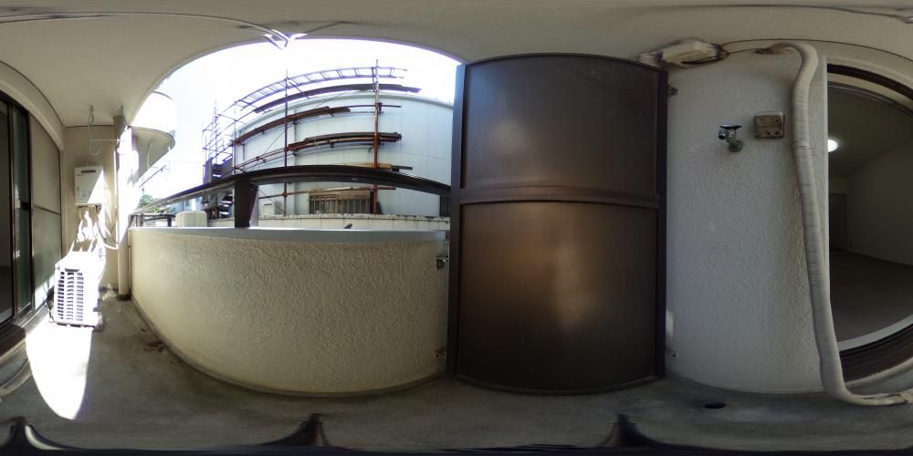 �o���R�j�[