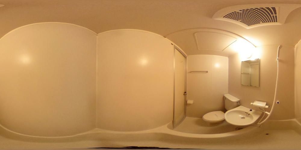 �o�X���[��