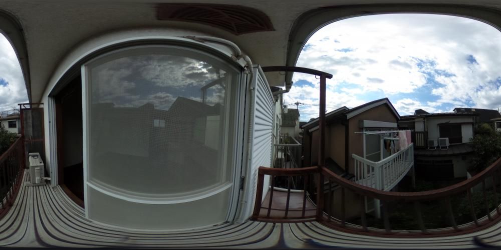 �o���R�j�[