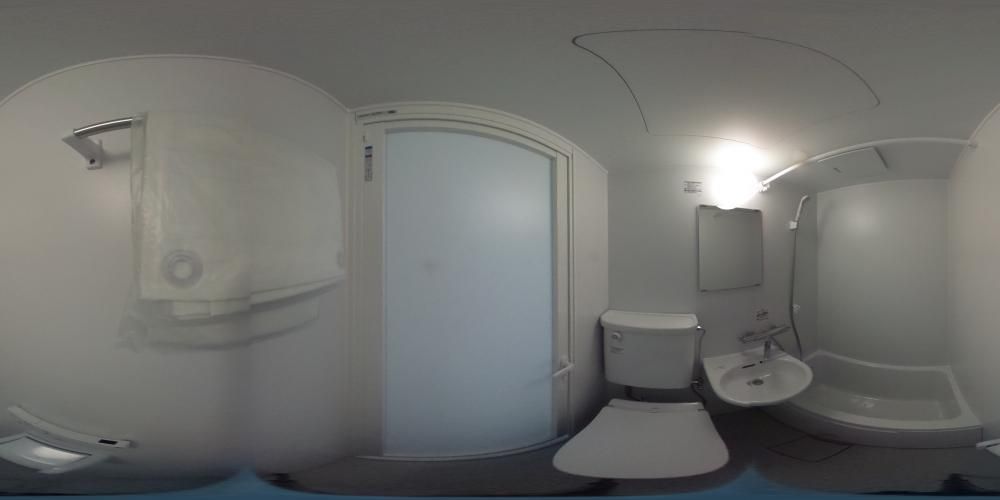 �o�X���[��