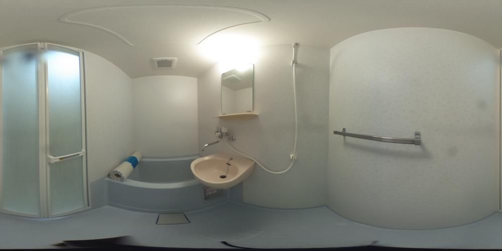 �o�X���[��